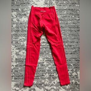 Alphalete pulse kinetic leggings, coral